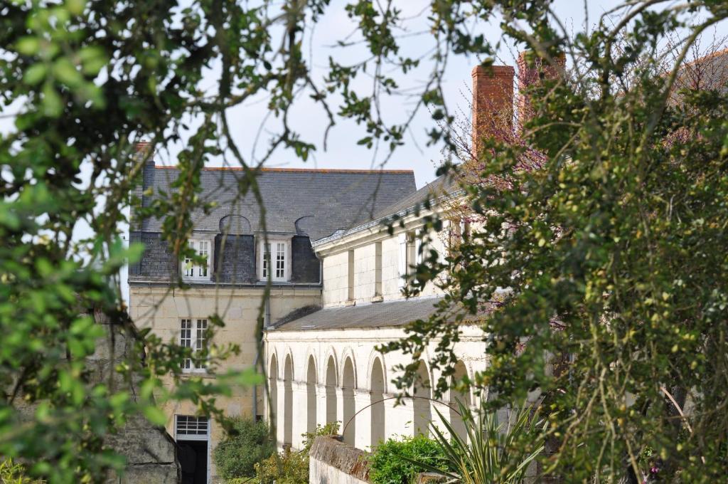 Bed and Breakfast Manoir De Boisairault Le Coudray-Macouard Esterno foto